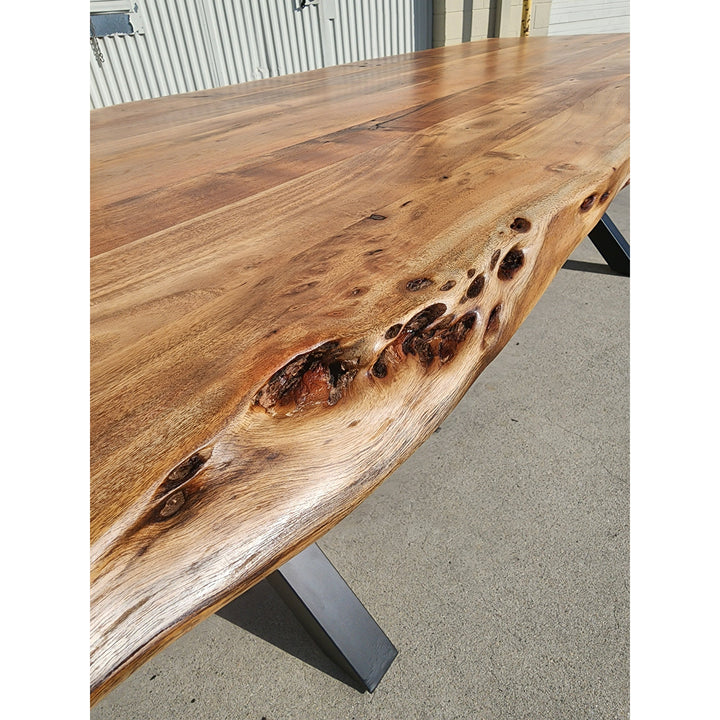 Live Edge, Solid Round Slab Table – Alive Edge Designs